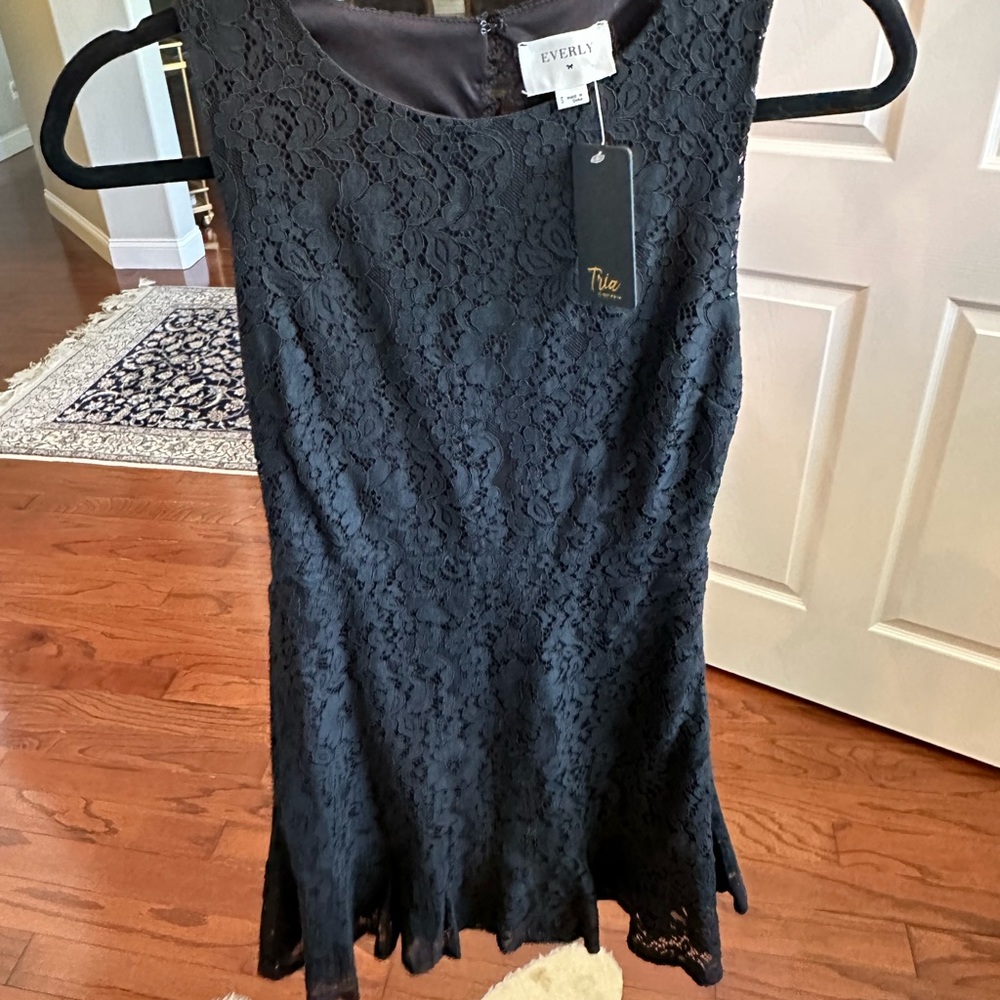 NWT Everly Black Lace Dress